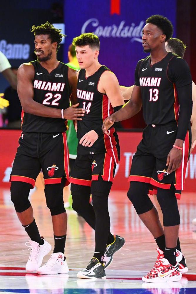 厚度之所以 厚度之所以